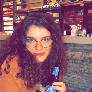 Meet your Posher, Lindsey